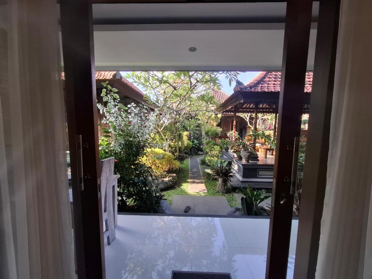 Nang Ade House Otel Ubud Dış mekan fotoğraf
